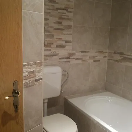 בית הארחה Sara 3*