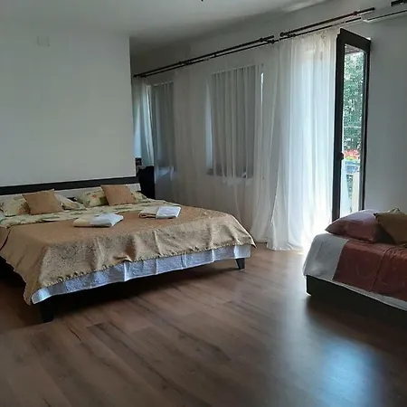 Penzion Sara 3*