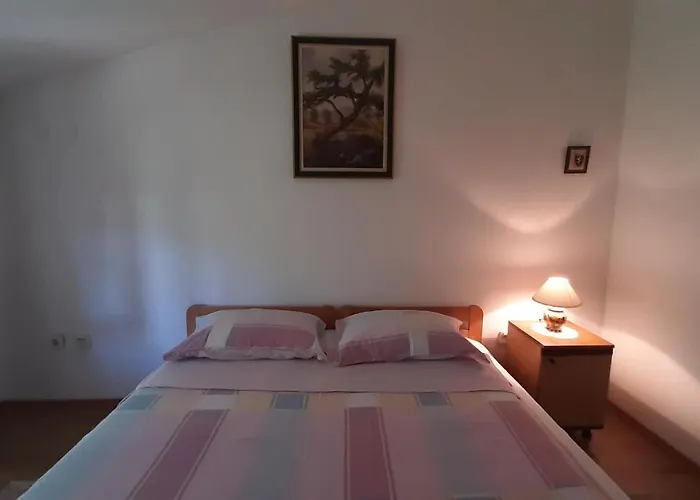 Gostinjska kuća Sara