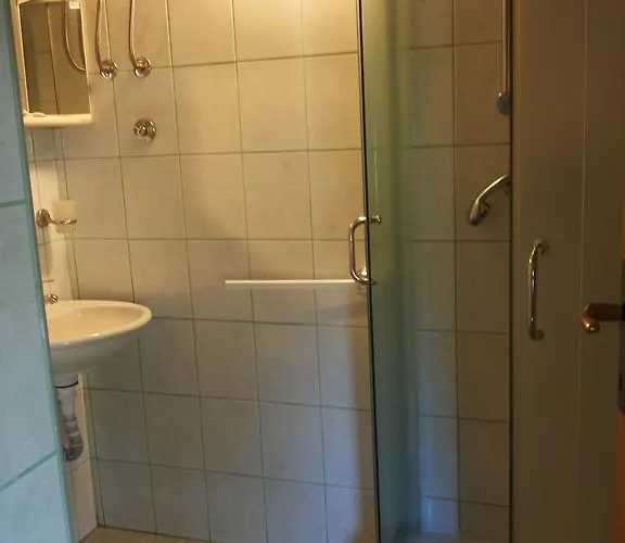 Gostinjska kuća Sara Podhum